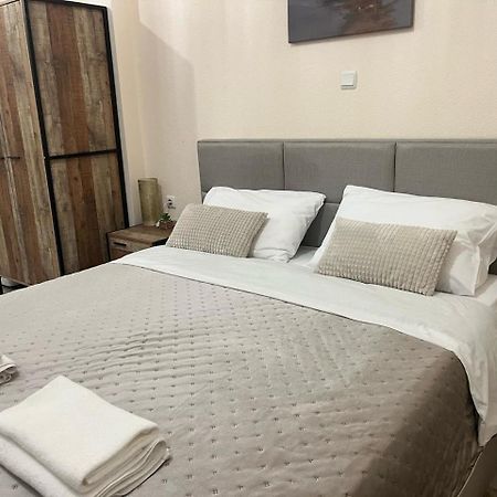 Golden Fleece Apartment Vipgreece Atenas Exterior foto